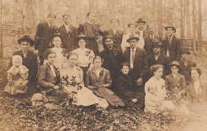 Group _3.jpg (115280 bytes)