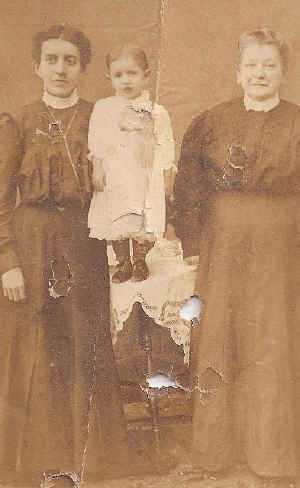 Three Generations - maybe.jpg (227080 bytes)